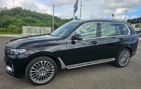 BMW X7, 2021 год, 6 000 000 рублей, 3 фотография