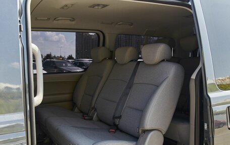 Hyundai H-1 II рестайлинг, 2019 год, 3 089 733 рублей, 14 фотография