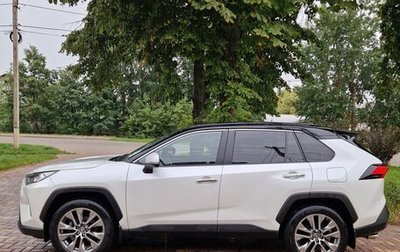 Toyota RAV4, 2020 год, 3 470 000 рублей, 1 фотография