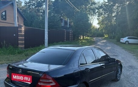 Mercedes-Benz C-Класс, 2001 год, 250 000 рублей, 4 фотография