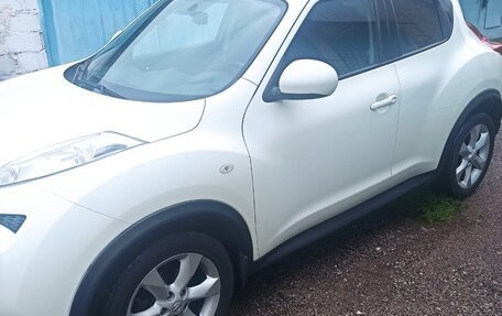 Nissan Juke II, 2012 год, 990 000 рублей, 5 фотография