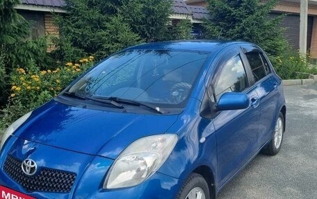Toyota Yaris III рестайлинг, 2008 год, 700 000 рублей, 23 фотография