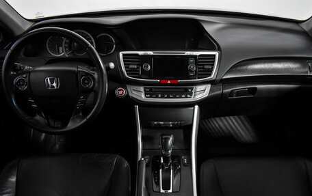 Honda Accord IX рестайлинг, 2013 год, 1 375 000 рублей, 16 фотография