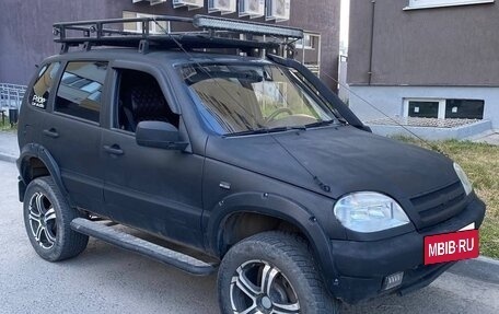 Chevrolet Niva I рестайлинг, 2005 год, 390 000 рублей, 5 фотография