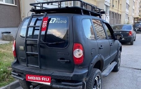 Chevrolet Niva I рестайлинг, 2005 год, 390 000 рублей, 3 фотография