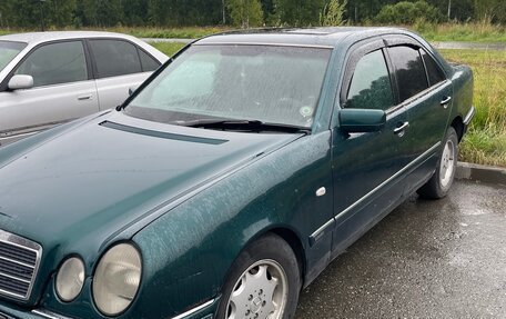 Mercedes-Benz E-Класс, 1997 год, 333 333 рублей, 2 фотография