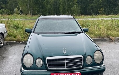 Mercedes-Benz E-Класс, 1997 год, 333 333 рублей, 5 фотография