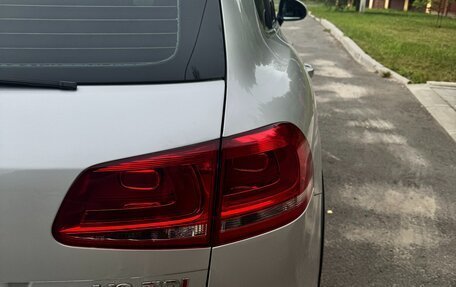 Volkswagen Touareg III, 2011 год, 2 550 000 рублей, 8 фотография