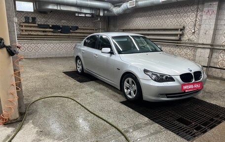 BMW 5 серия, 2008 год, 1 250 000 рублей, 3 фотография