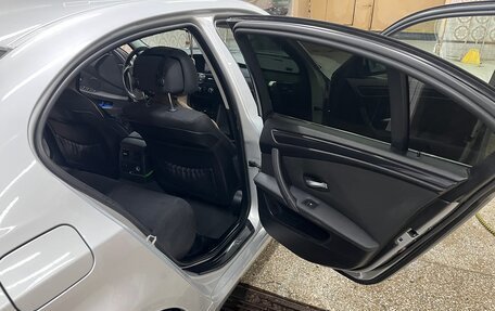 BMW 5 серия, 2008 год, 1 250 000 рублей, 16 фотография