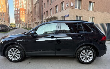 Volkswagen Tiguan II, 2020 год, 2 700 000 рублей, 2 фотография
