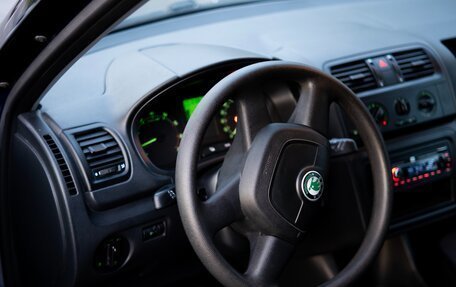 Skoda Fabia II, 2011 год, 880 000 рублей, 15 фотография