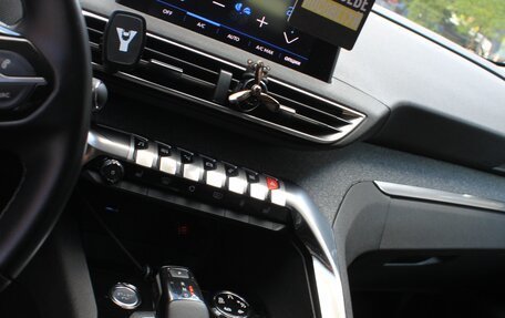 Peugeot 3008 II, 2018 год, 2 190 000 рублей, 23 фотография