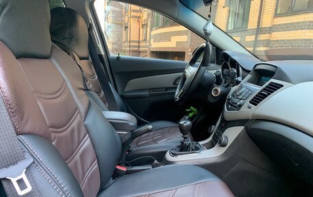 Chevrolet Cruze II, 2012 год, 840 000 рублей, 8 фотография