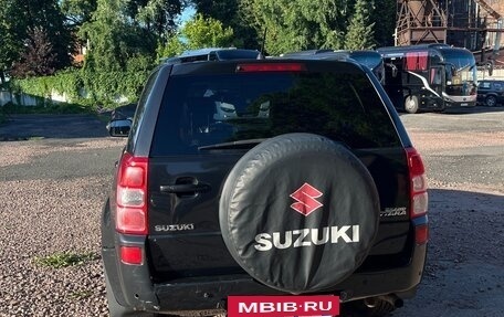 Suzuki Grand Vitara, 2010 год, 990 000 рублей, 24 фотография