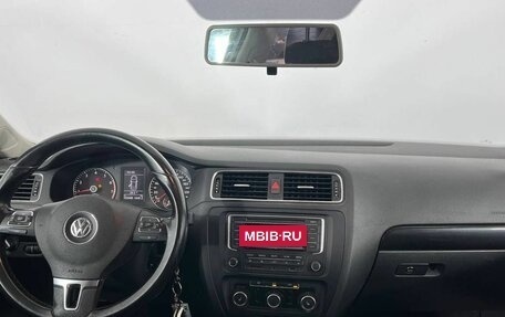 Volkswagen Jetta VI, 2013 год, 860 000 рублей, 11 фотография