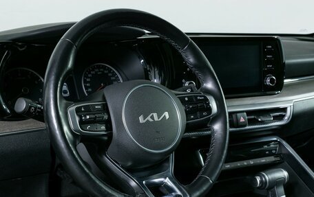 KIA K5, 2021 год, 2 300 000 рублей, 14 фотография