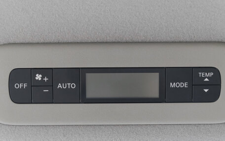 Nissan Elgrand III, 2010 год, 2 199 000 рублей, 17 фотография