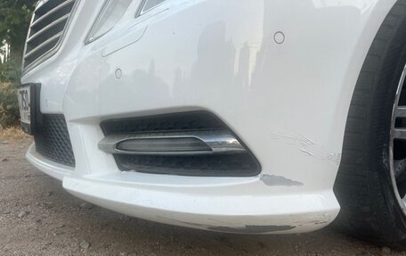 Mercedes-Benz E-Класс, 2012 год, 1 300 000 рублей, 5 фотография