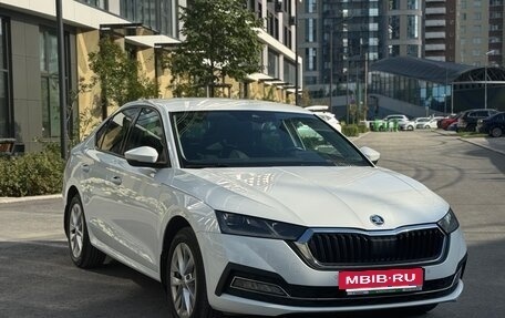 Skoda Octavia IV, 2020 год, 2 600 000 рублей, 3 фотография