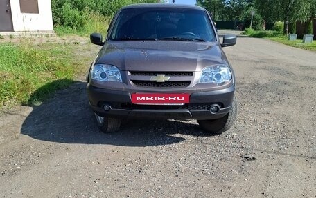 Chevrolet Niva I рестайлинг, 2018 год, 650 000 рублей, 8 фотография