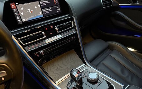 BMW 8 серия, 2019 год, 7 800 000 рублей, 10 фотография