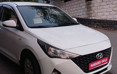 Hyundai Solaris II рестайлинг, 2021 год, 1 250 000 рублей, 1 фотография