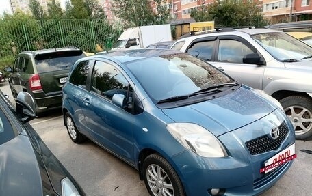 Toyota Yaris III рестайлинг, 2008 год, 650 000 рублей, 4 фотография