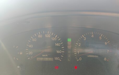 Toyota Mark II VIII (X100), 1997 год, 550 000 рублей, 8 фотография
