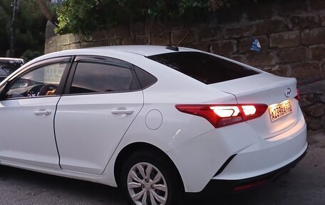 Hyundai Solaris II рестайлинг, 2021 год, 1 250 000 рублей, 16 фотография