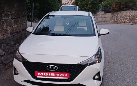Hyundai Solaris II рестайлинг, 2021 год, 1 250 000 рублей, 9 фотография