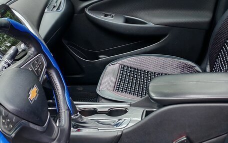 Chevrolet Malibu IX, 2017 год, 1 695 000 рублей, 5 фотография