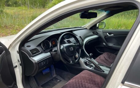 Honda Accord VIII рестайлинг, 2011 год, 1 350 000 рублей, 4 фотография