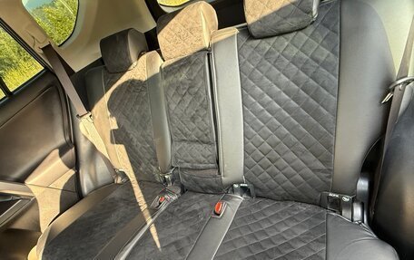 Toyota RAV4, 2018 год, 2 500 000 рублей, 7 фотография