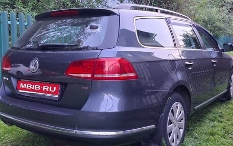Volkswagen Passat B7, 2011 год, 1 260 000 рублей, 1 фотография