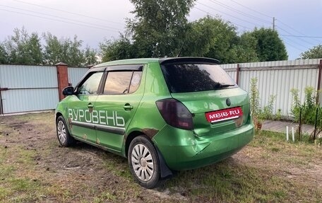 Skoda Fabia II, 2011 год, 350 000 рублей, 4 фотография