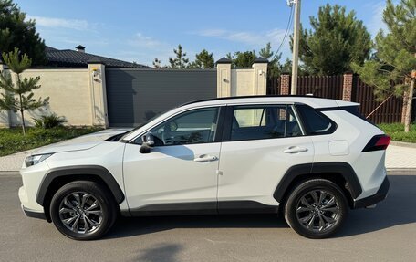 Toyota RAV4, 2025 год, 3 660 000 рублей, 7 фотография