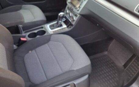 Volkswagen Passat B7, 2011 год, 1 260 000 рублей, 6 фотография