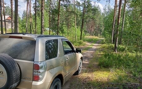 Suzuki Grand Vitara, 2011 год, 850 000 рублей, 2 фотография