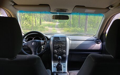 Suzuki Grand Vitara, 2011 год, 850 000 рублей, 12 фотография