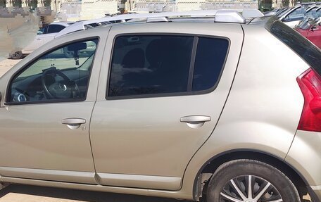 Renault Sandero I, 2012 год, 750 000 рублей, 2 фотография