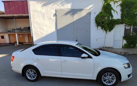 Skoda Octavia, 2014 год, 1 350 000 рублей, 2 фотография