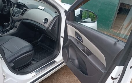 Chevrolet Cruze II, 2012 год, 650 000 рублей, 7 фотография