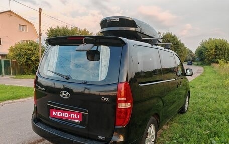 Hyundai H-1 II рестайлинг, 2010 год, 1 800 000 рублей, 3 фотография