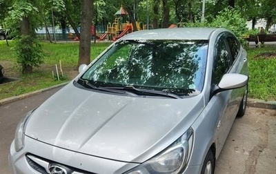 Hyundai Solaris II рестайлинг, 2012 год, 650 000 рублей, 1 фотография