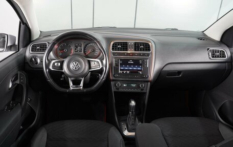 Volkswagen Polo VI (EU Market), 2018 год, 1 149 000 рублей, 6 фотография