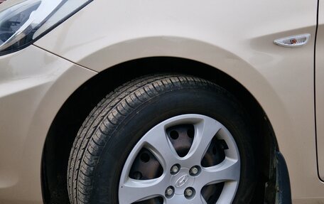 Hyundai Solaris II рестайлинг, 2013 год, 900 000 рублей, 9 фотография