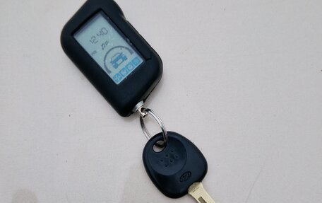 Hyundai Solaris II рестайлинг, 2013 год, 900 000 рублей, 23 фотография