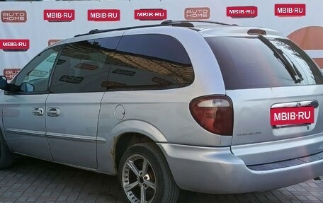 Chrysler Town & Country IV, 2002 год, 499 990 рублей, 7 фотография