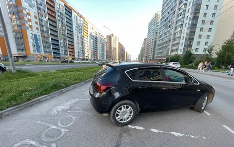 Opel Astra J, 2011 год, 450 000 рублей, 2 фотография